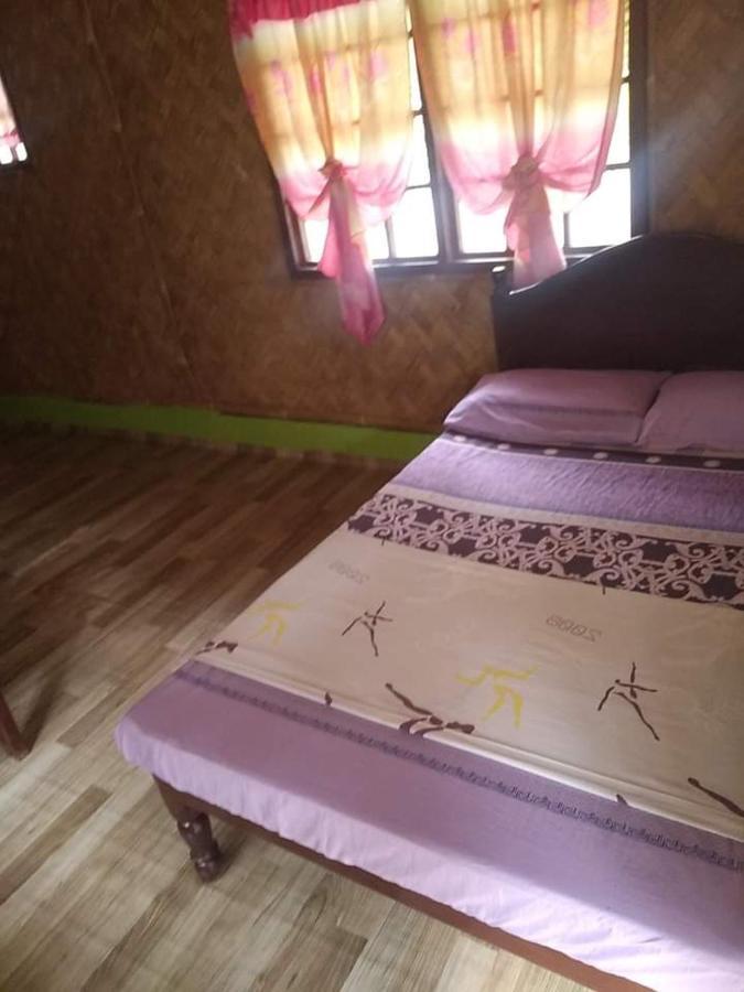 Why Not Restobar Cottages Sabang  Bagian luar foto