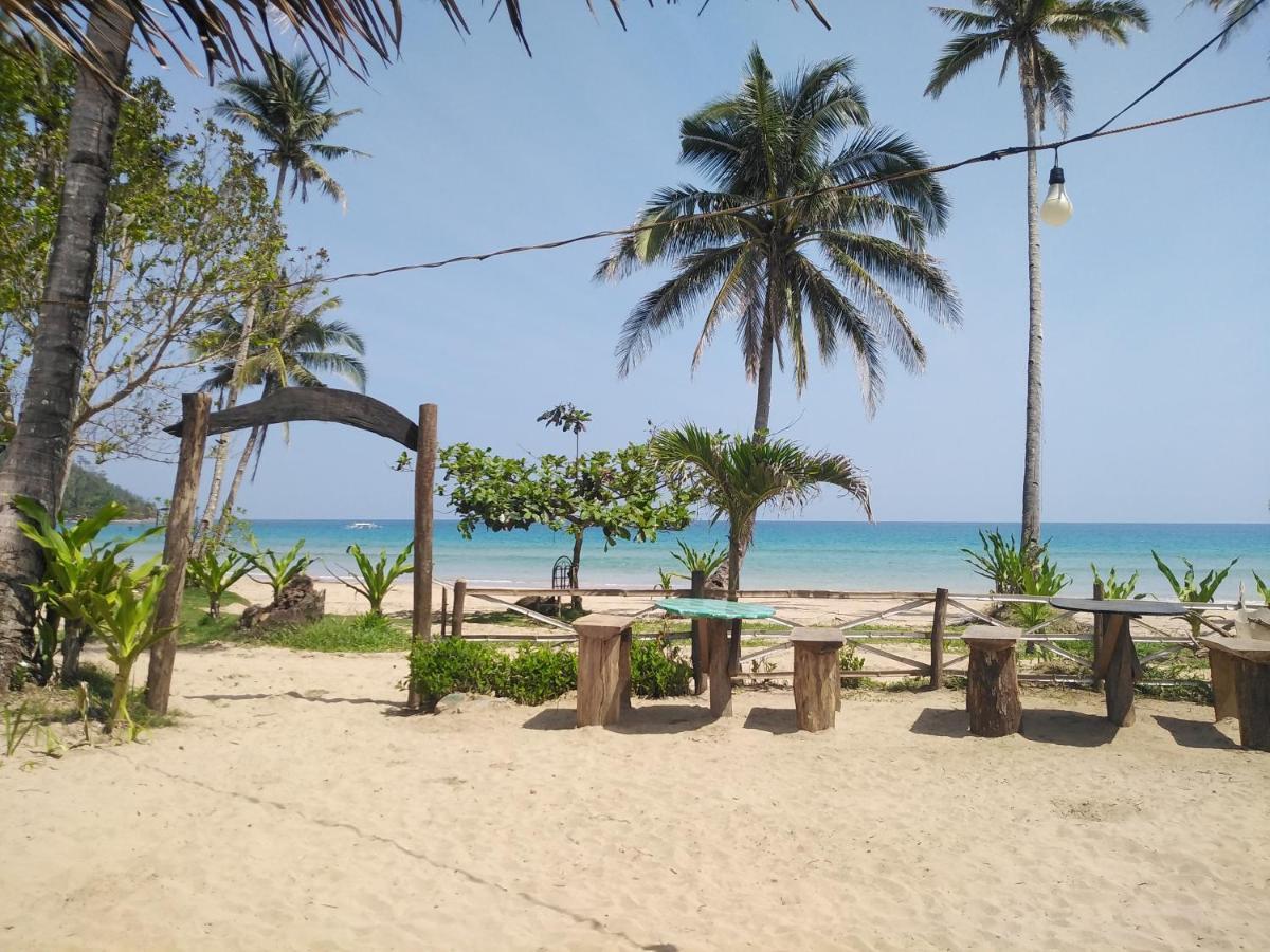 Why Not Restobar Cottages Sabang  Bagian luar foto